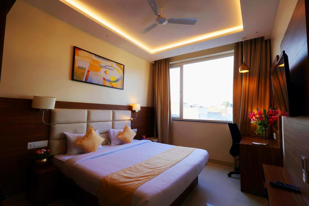 Grand Regency Rajajinagar, Iskcon Temple - Wtc Hotel Бангалор Екстериор снимка