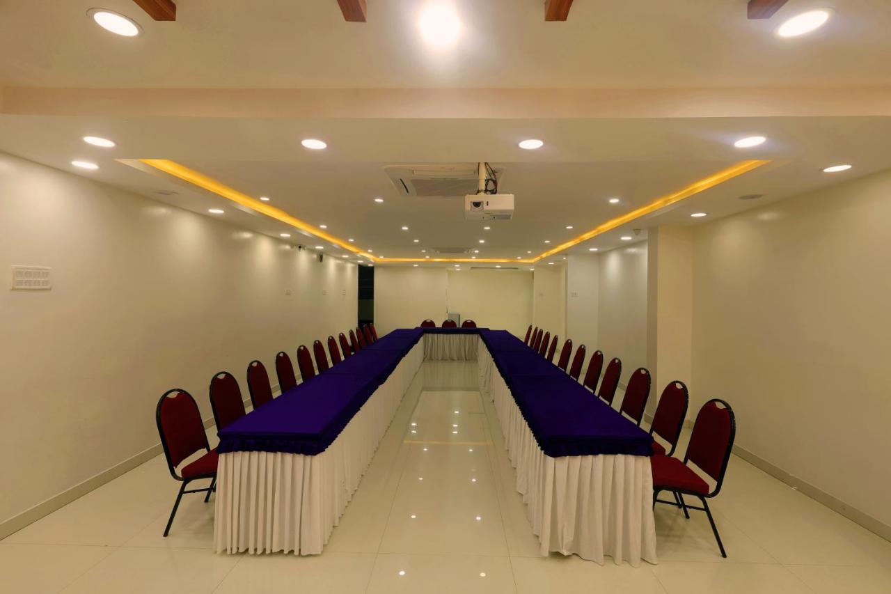 Grand Regency Rajajinagar, Iskcon Temple - Wtc Hotel Бангалор Екстериор снимка